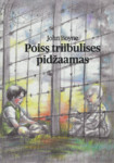 Poiss triibulises pidžaamas