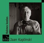 Kolmes keeles
